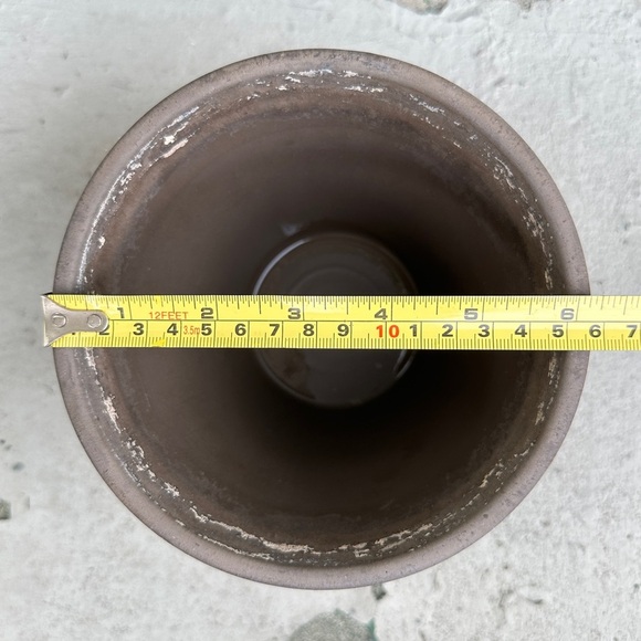 Dark Basalt Clay Standard Flower Pot Planter - Picture 13 of 14